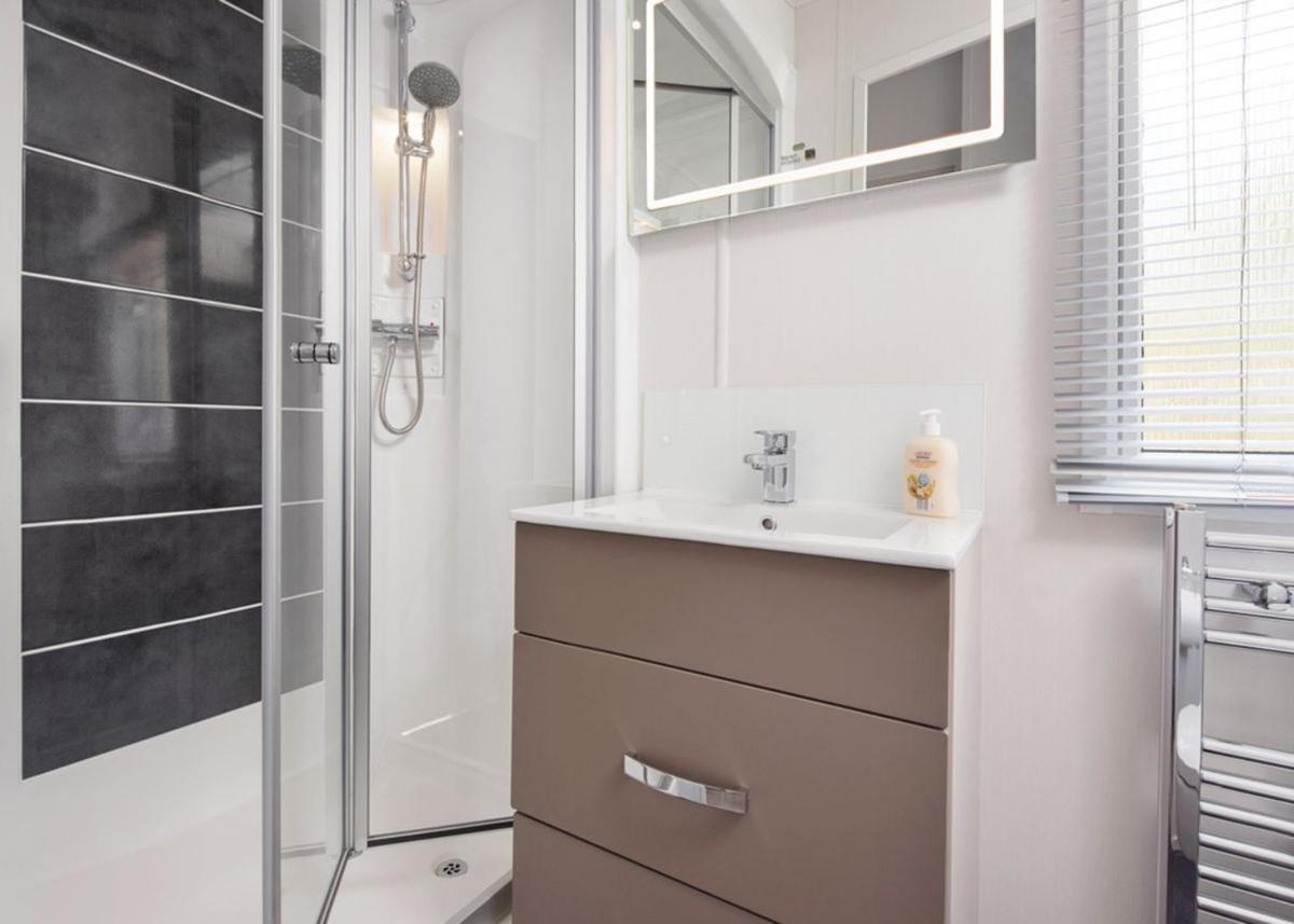Flusco Wood Hotel Great Blencow Buitenkant foto